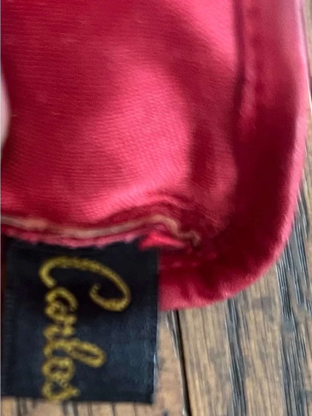 80s Falchi Women's Red Leather Gloves with Snake-Embossed Cuff